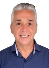 Professor Leonel