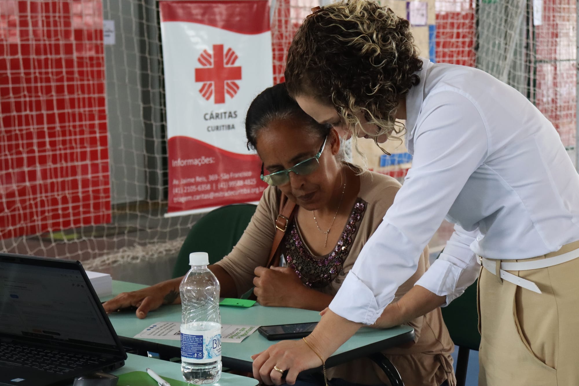 Feira de Empregabilidade reúne 12 empresas em Curitiba
