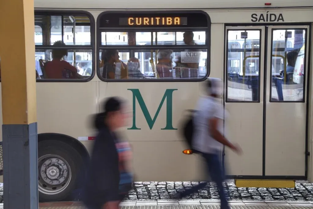 Próximo governador terá que destravar licitação do transporte na RMC; veja o que dizem os candidatos
