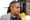 mulher negra de dreads dando entrevista