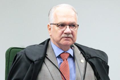 Fachin proíbe João Santana de destinar US$ 21 mi repatriados ao MEC