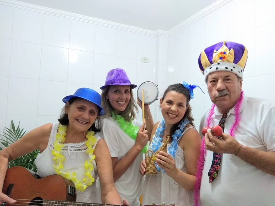 As marchinhas contra Bolsonaro que ganharam o país