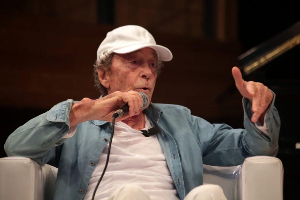 O midas da MPB não despreza o sertanejo