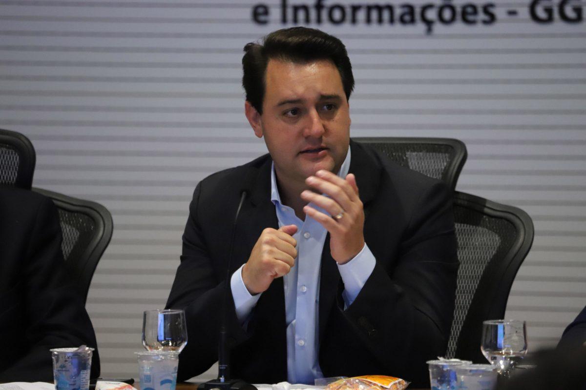 Ratinho começa a negociar salários do funcionalismo, seu primeiro grande desafio