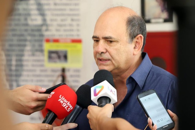 Secretário de Segurança, general Carbonell, deixa o cargo