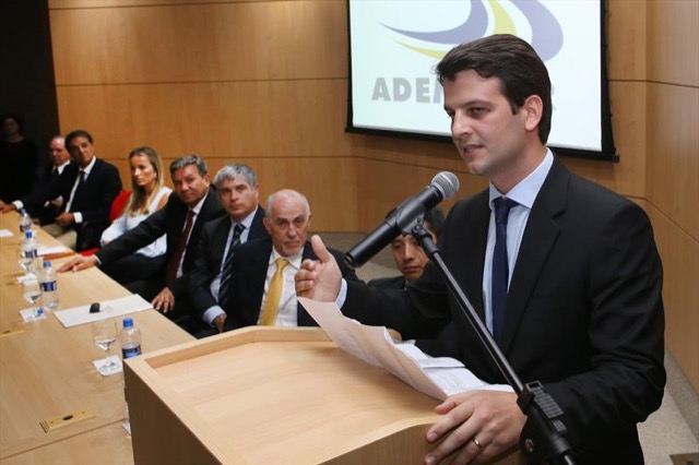 Eduardo Pimentel, de desconhecido a queridinho da eleição