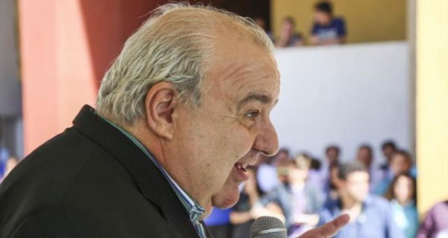 Justiça condena prefeitura  de Curitiba e manda implantar plano de carreira de professores