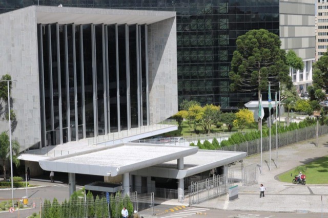 Escola sem Partido vai à votação sob pressão e risco