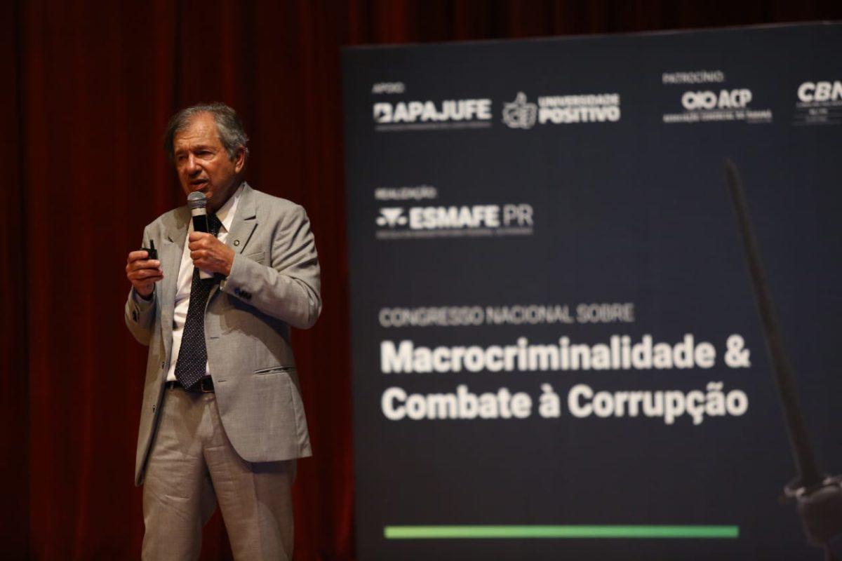 Decreto das armas foi “desejo de quem manda” e pode ser ilegal, admite chefe do Ministério