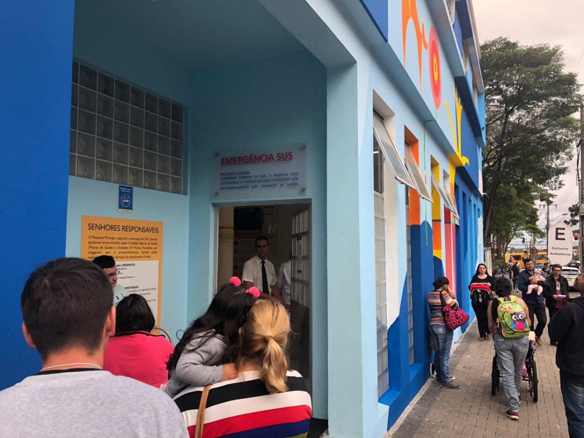 Superlotação do Pequeno Príncipe revela saga de famílias com filhos doentes