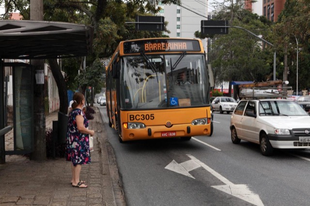 Tarifa técnica dos ônibus é de R$ 5,24 em Curitiba