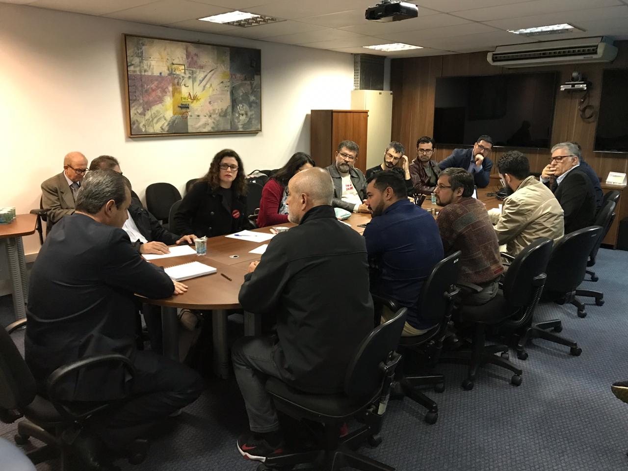 Universidades Estaduais decidem manter greve