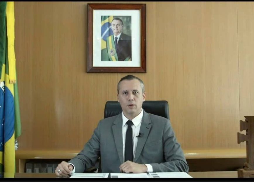 O Roberto Alvim que Curitiba conheceu