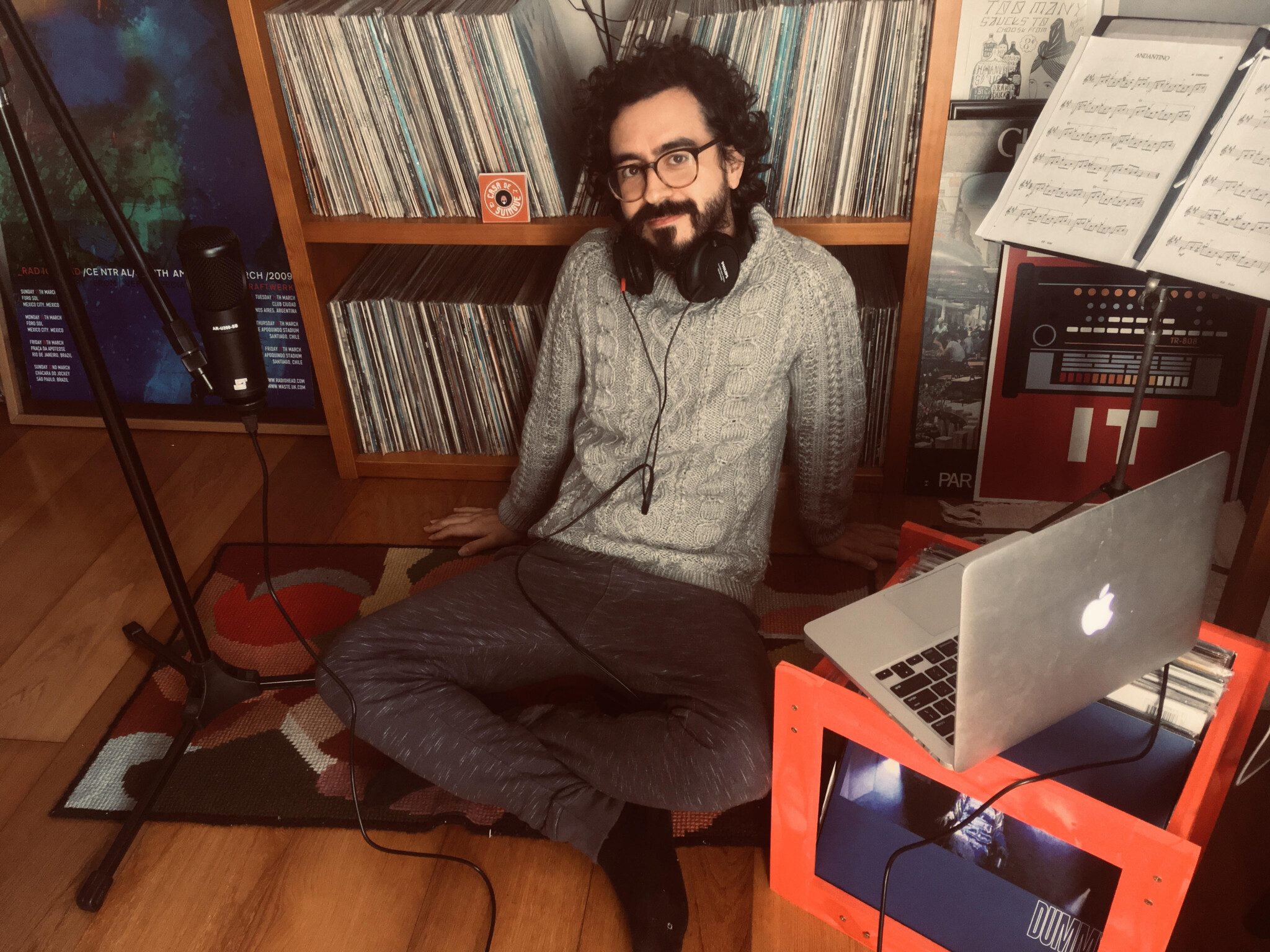Uma rádio para fugir dos algoritmos