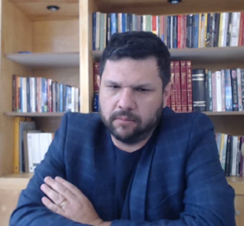 PF prende jornalista ligado a Damares e a Sara Winter