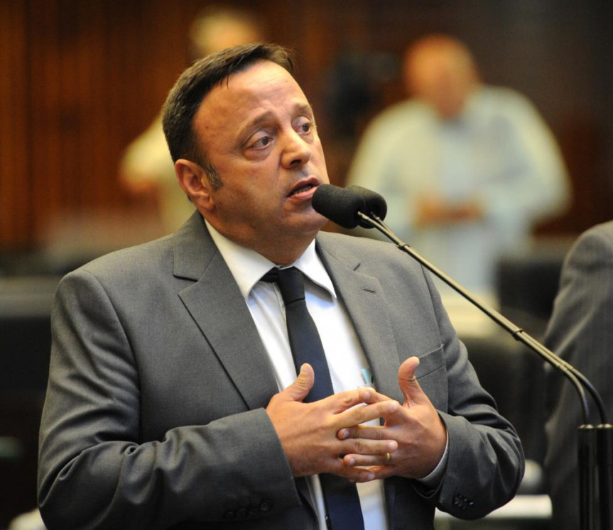 Líder do governo na Alep, Hussein Bakri está com covid-19