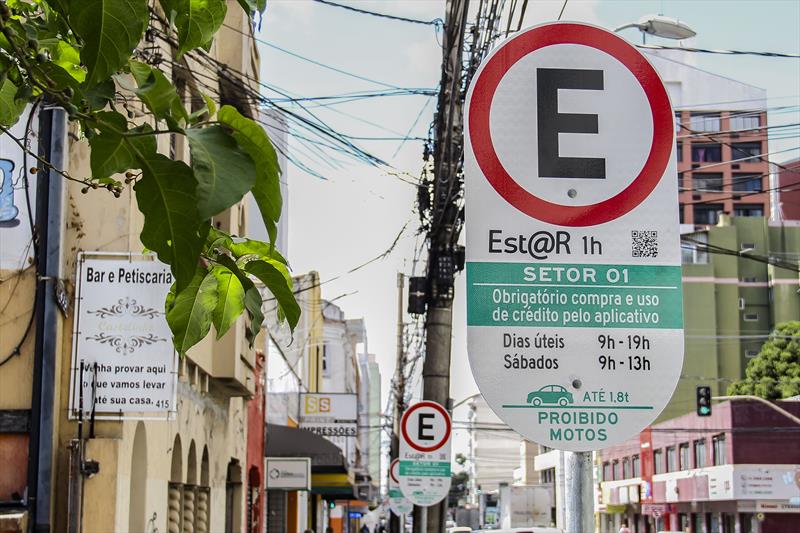 Multas do EstaR eletrônico começam a valer em Curitiba