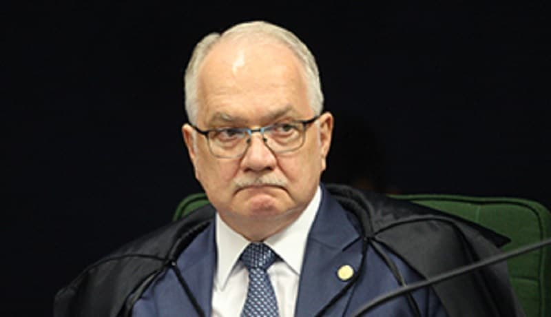 Veto a candidatura de Lula em 2018 fez mal à democracia, diz Fachin