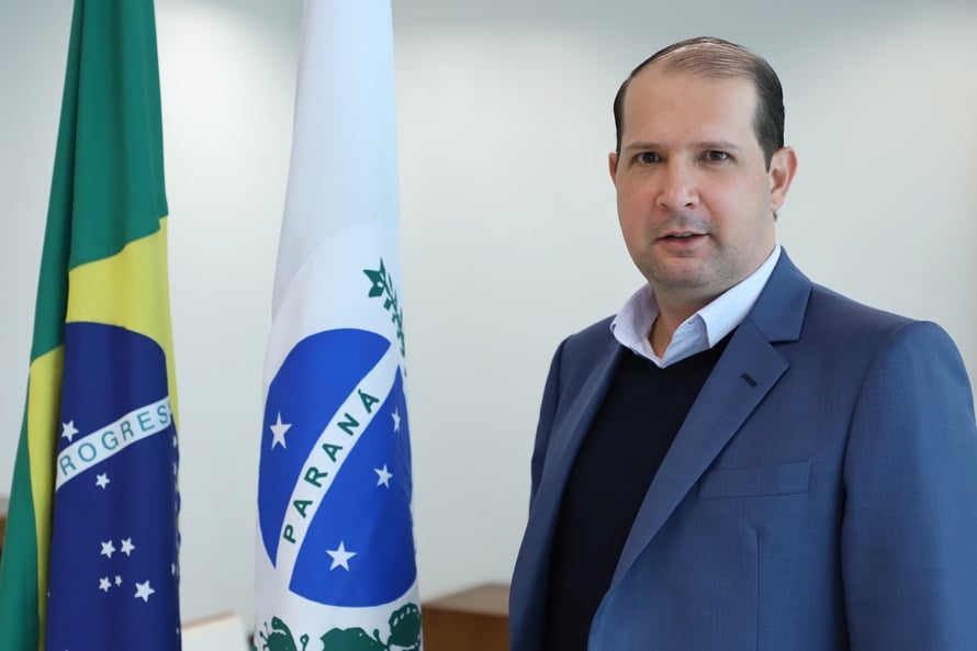 Deputado por dois dias em julho, Marcel Micheletto pediu reembolso de R$ 16,5 mil