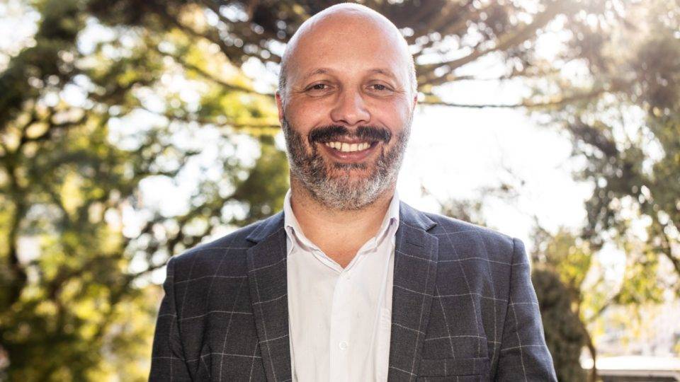 Greca conhece a cidade, mas não conhece as pessoas, diz Paulo Opuszka