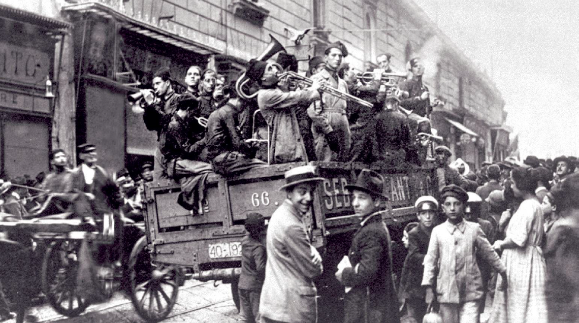 Livro de Antonio Scurati sobre origens do fascismo joga luz sobre o presente