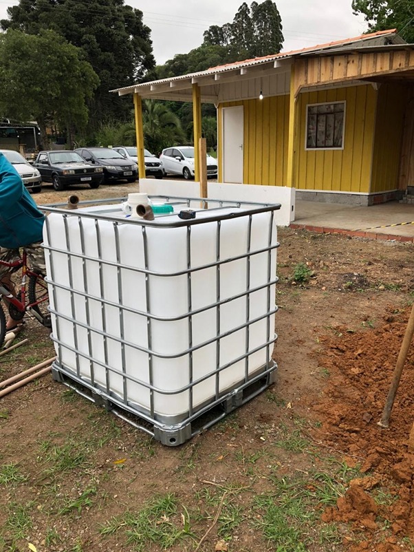 Alunos constroem biodigestor para saneamento ecológico