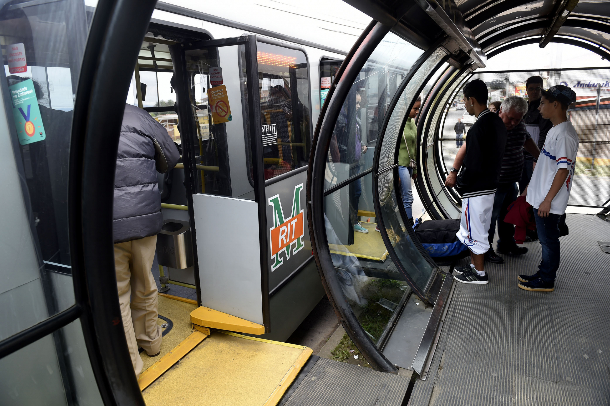 Estações-tubo serão desativadas. Veja quais!