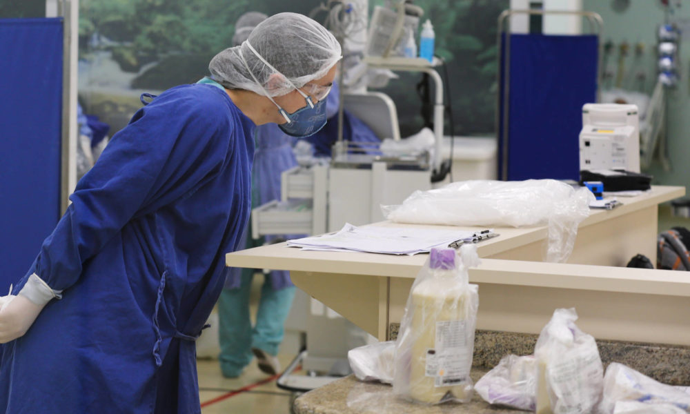 Hospitais particulares de Curitiba estão lotados com Covid-19