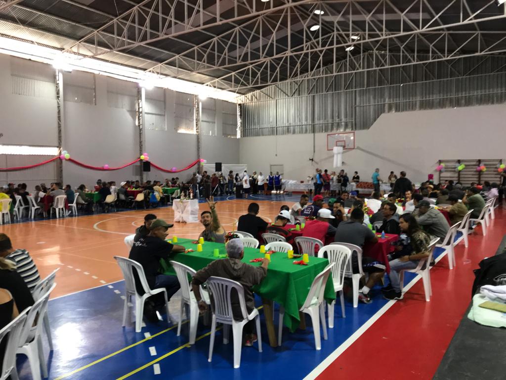 Ajude pessoas em situação de rua neste Natal