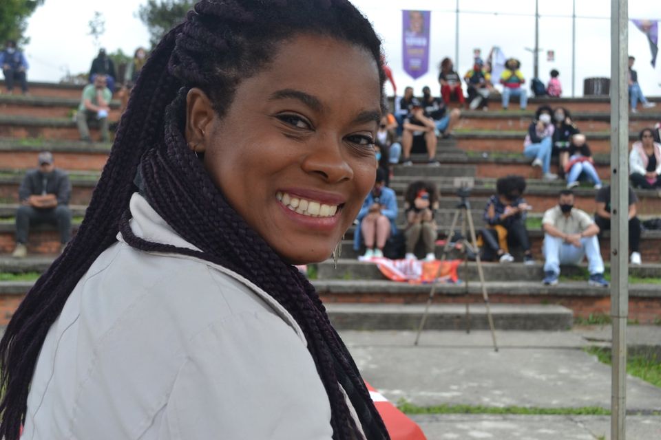 Negra e feminista, Carol Dartora faz história ao se eleger em Curitiba
