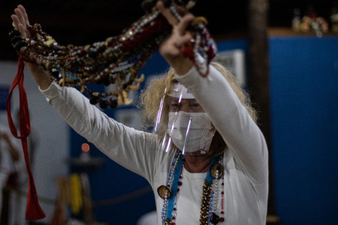 Umbanda sem paredes: Mãe Lucília fala de como a religião se reinventou em 2020