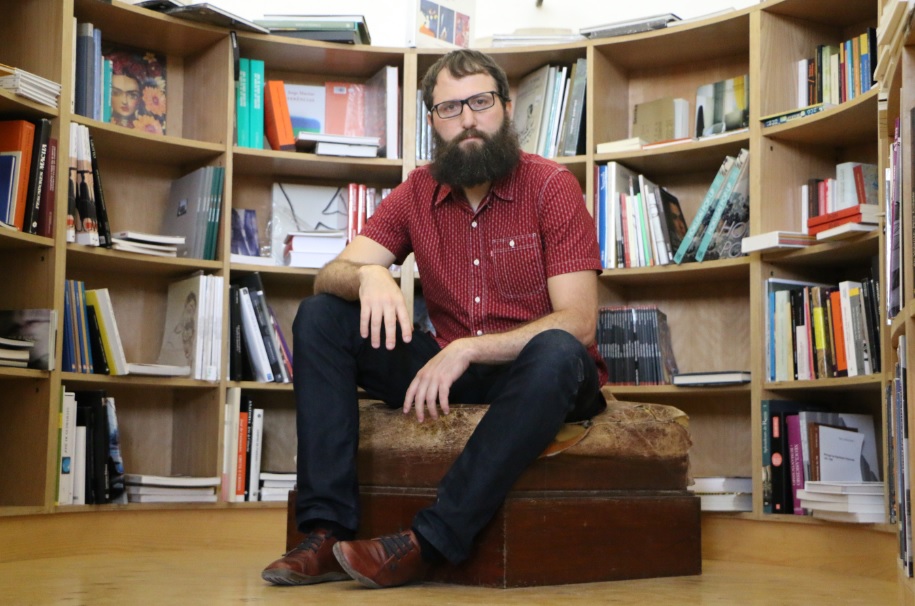 Escritor Julián Fuks sofre ameaças de morte de bolsonaristas