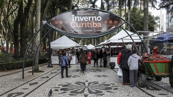 Tradição curitibana: Feiras de Inverno começam nesta sexta