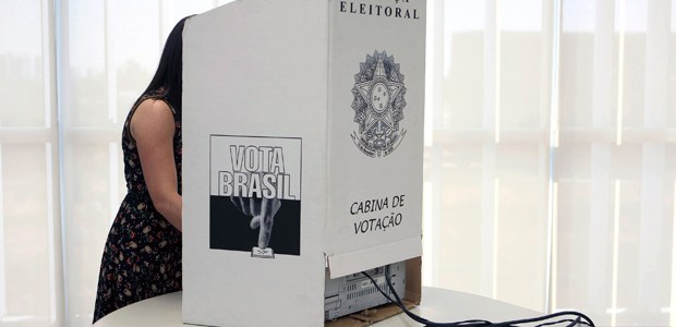 Fundo Eleitoral e empresários financiaram candidatos à Prefeitura de Curitiba em 2020