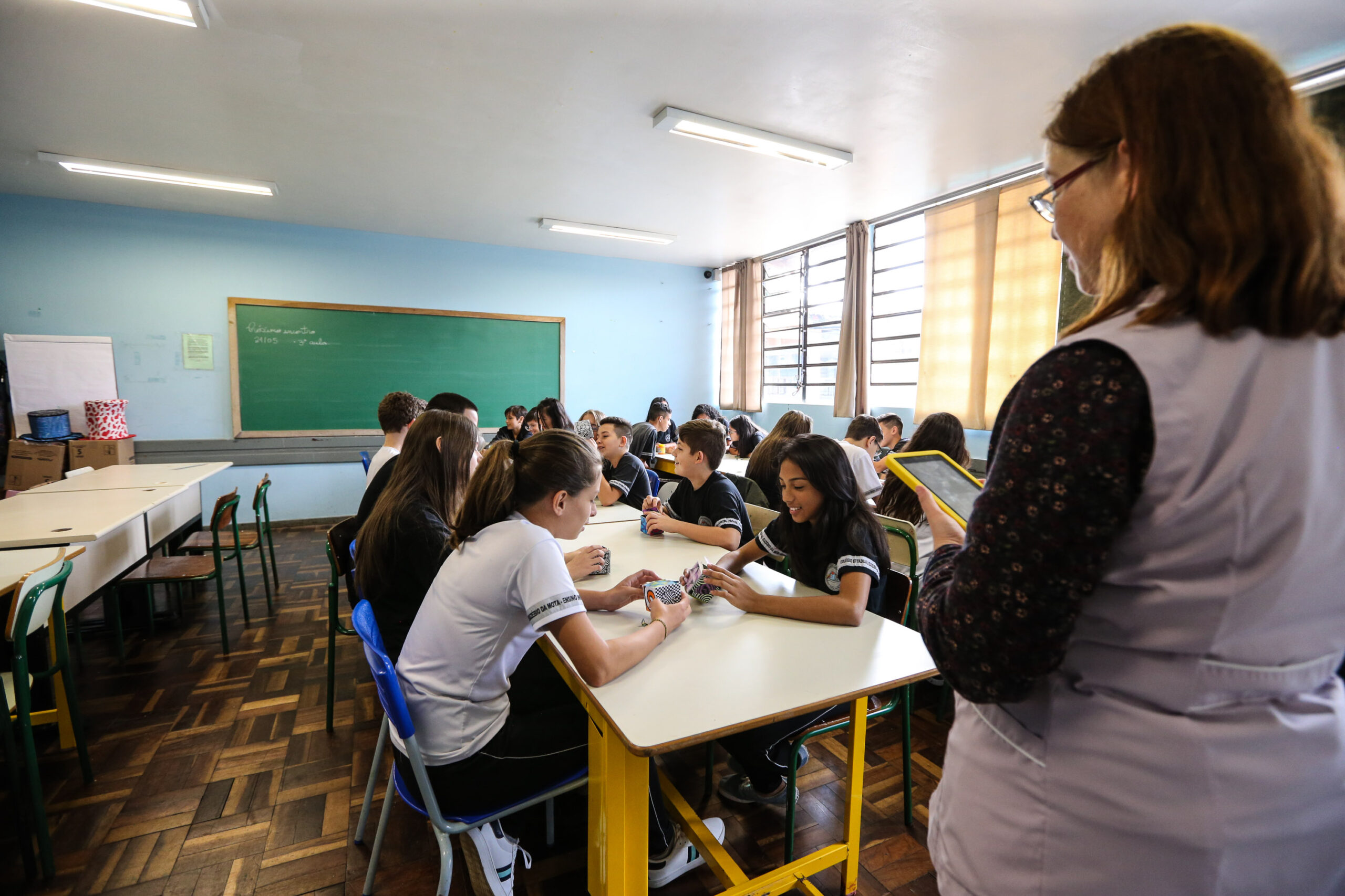 Após atraso, lista de professores inscritos no PSS de Curitiba deve ser divulgada nesta sexta (9)