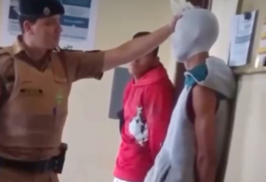 Vídeo mostra PM torturando jovens. Polícia diz que o soldado foi expulso