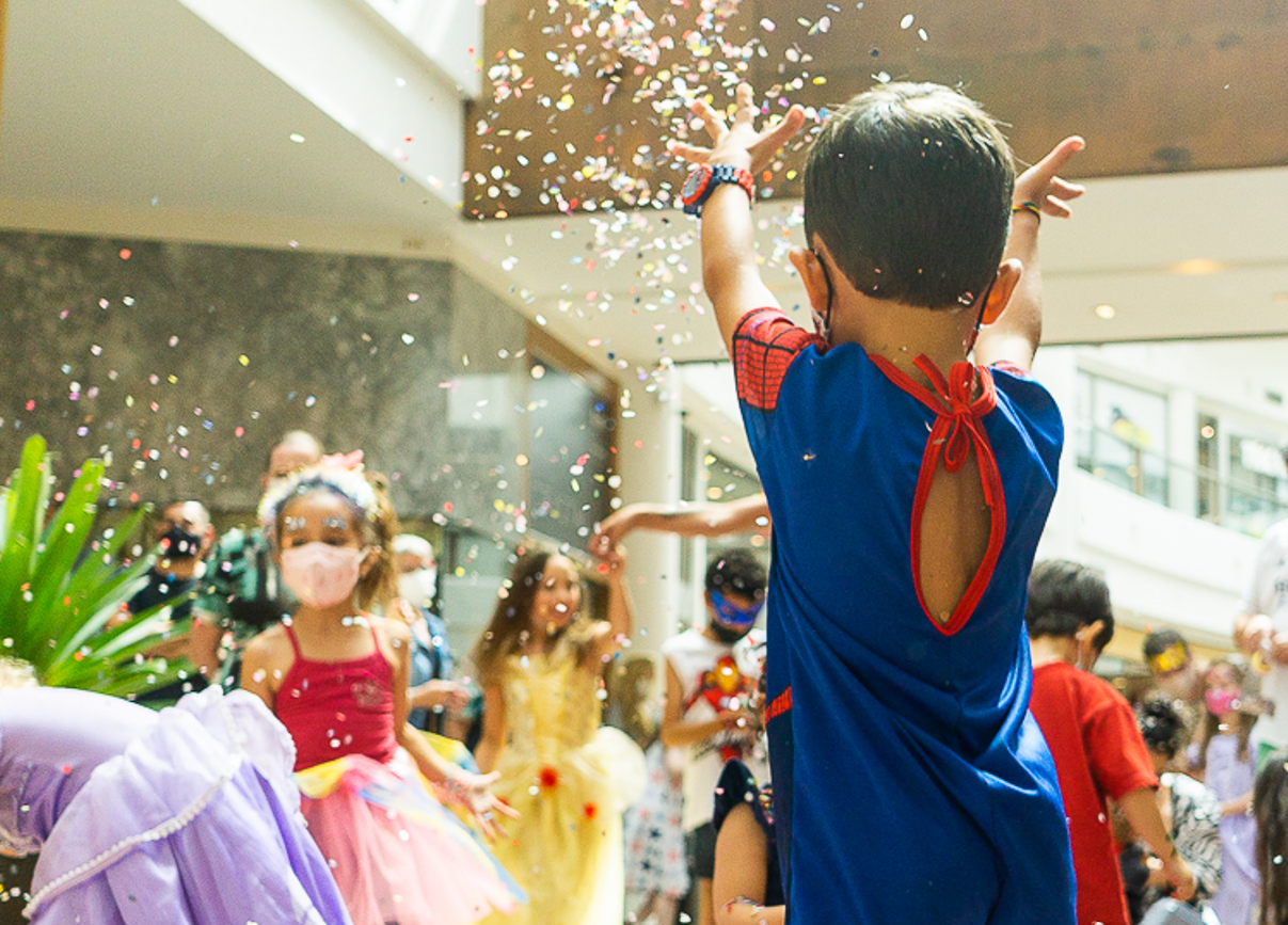 Dois rolês de carnaval para levar as crianças em Curitiba