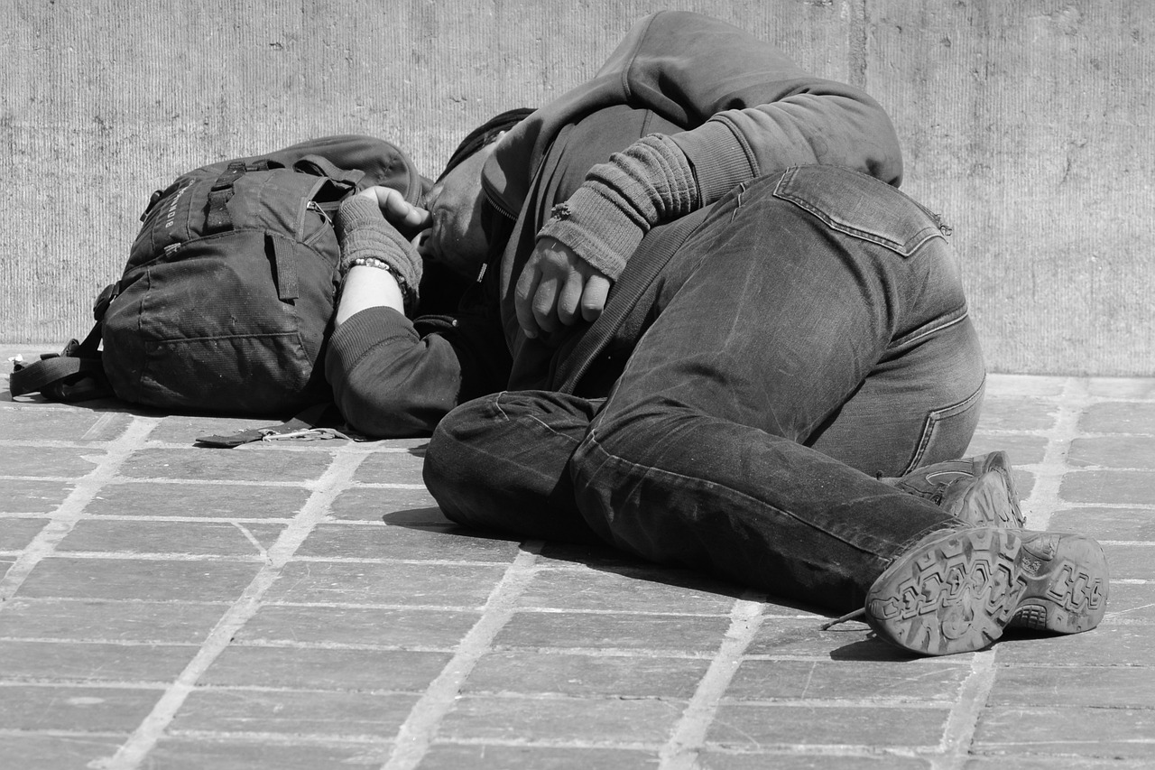 Moradores de rua receberam US$ 750 por mês por seis meses. Confira o resultado