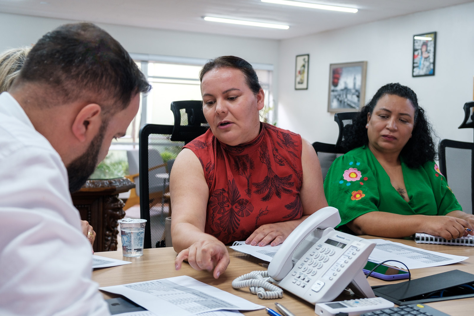 Projeto que permite parcerias é visto como “nova lei da mordaça” nas escolas estaduais
