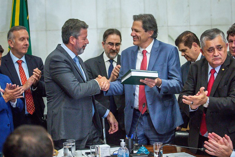 Reforma Tributária: o que você precisa saber sobre as mudanças nos impostos?