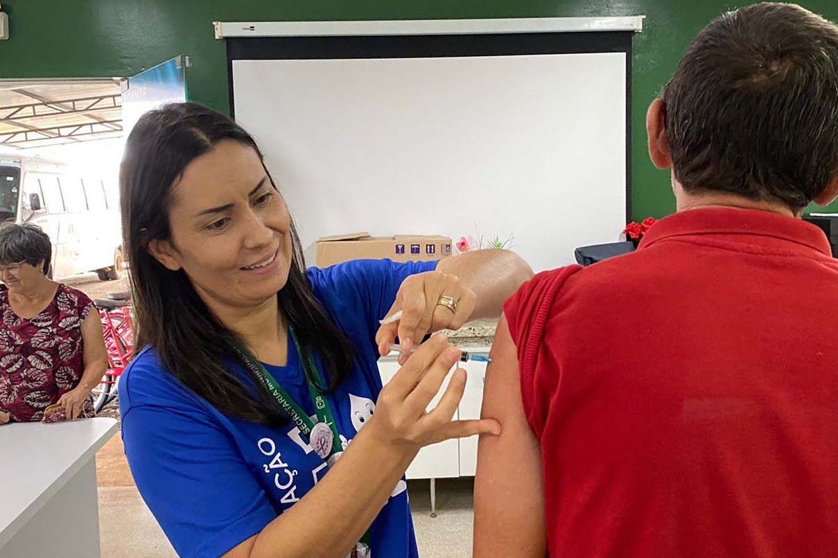 Paraná libera vacina da gripe para todas as pessoas acima de seis meses de idade