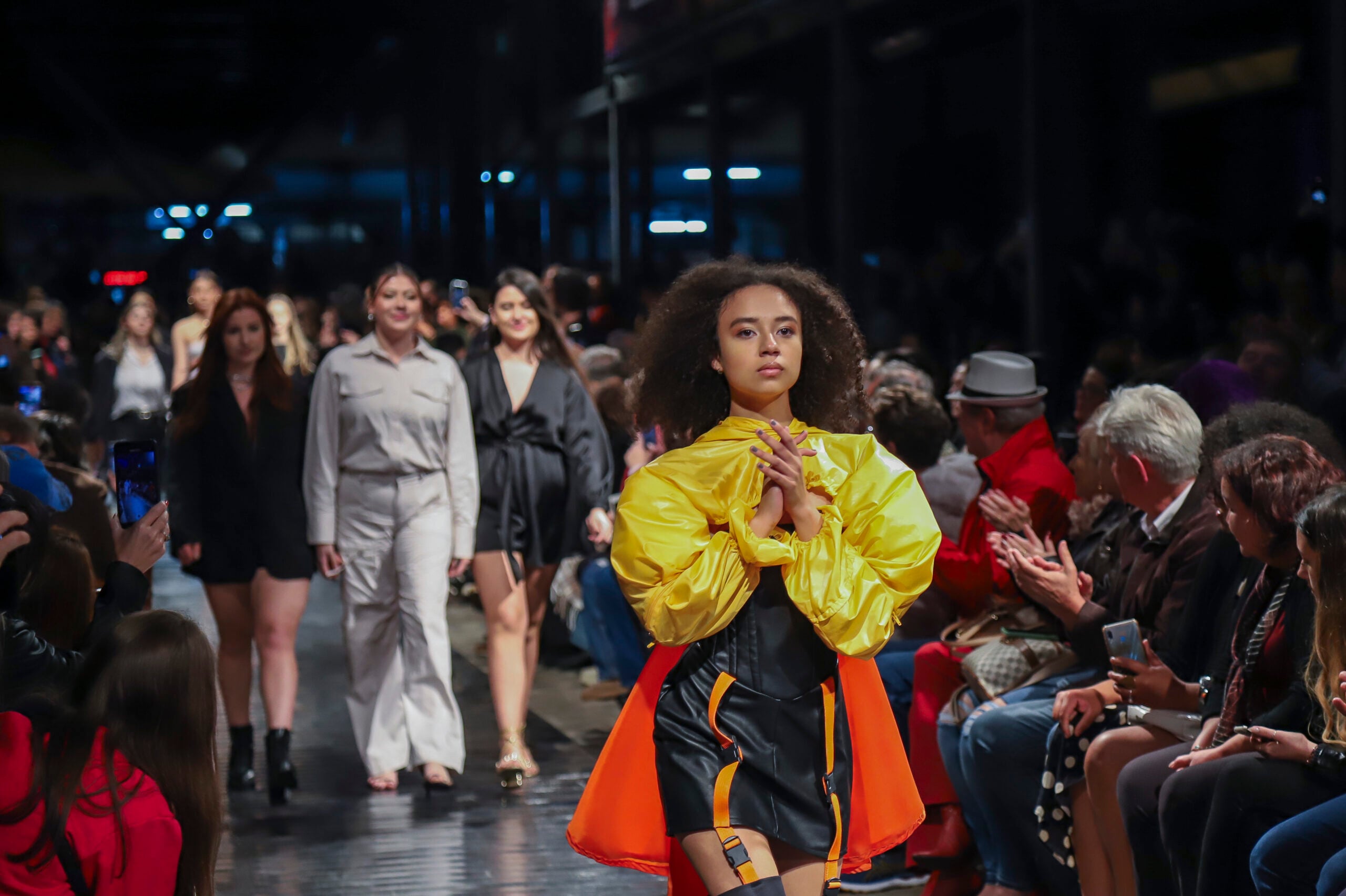 Semana da Moda de Curitiba começa nesta terça (11)