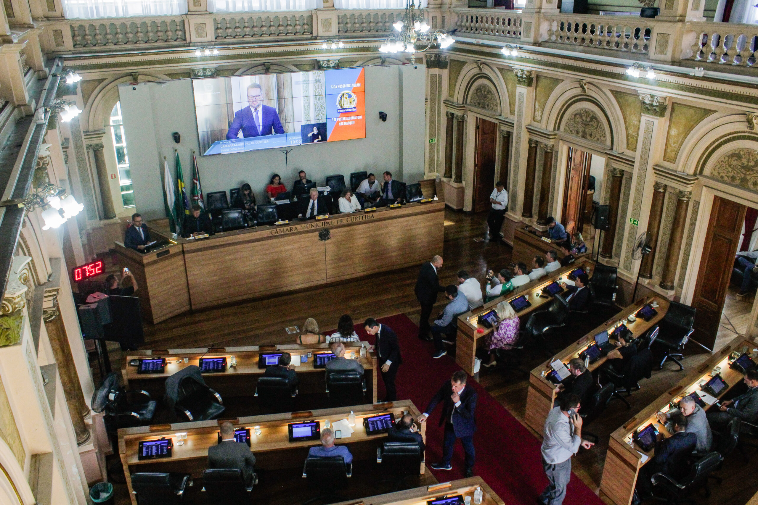 Vereadores de Curitiba votam LDO 2025 na próxima semana