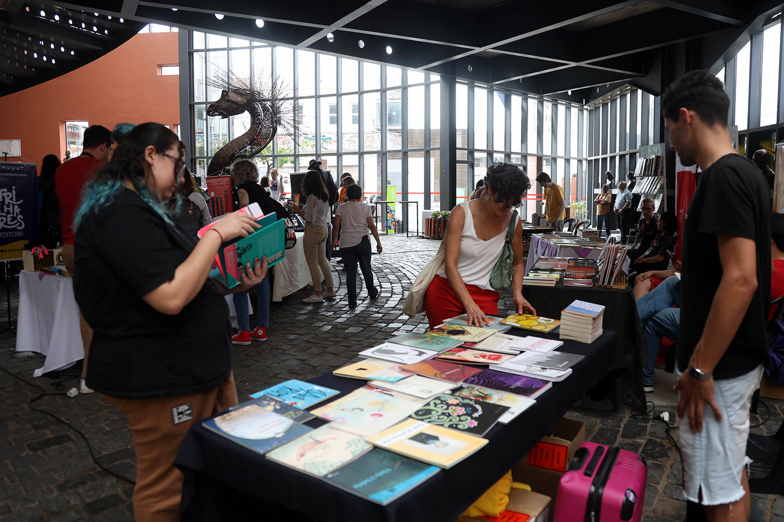 Festival da Palavra tem feira com editoras e livrarias de Curitiba