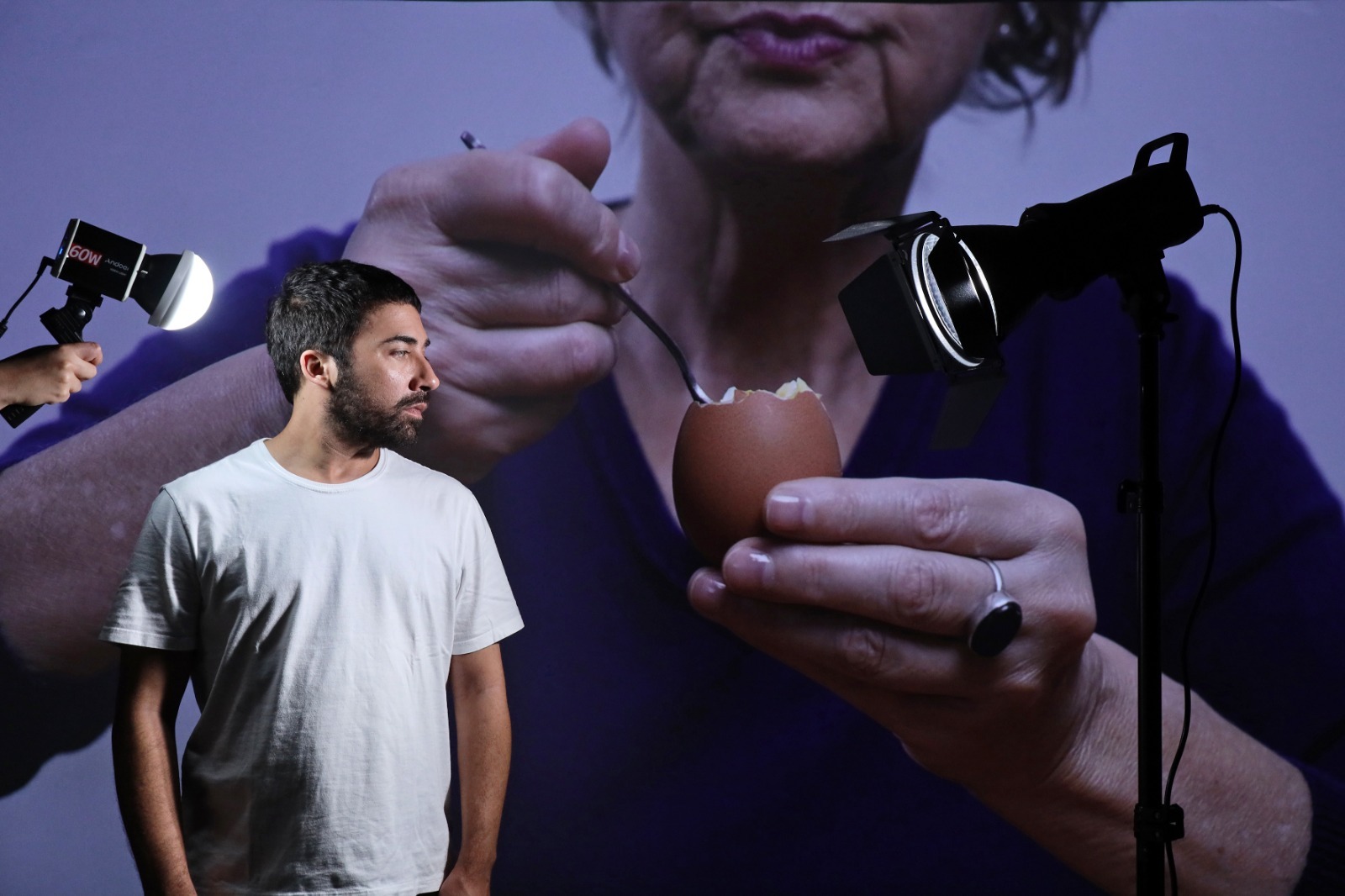 Projeto une teatro, artes visuais e cinema, em peça teatral na Caixa
