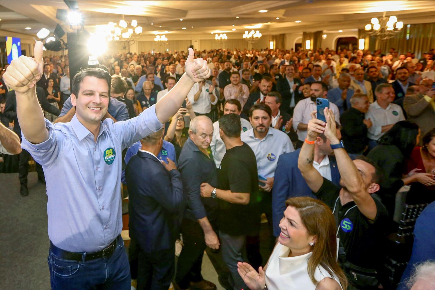 Prefeitura de Curitiba terá que devolver valores exigidos de servidores para a campanha de Eduardo Pimentel