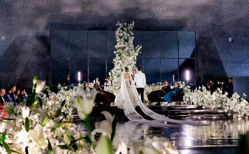 Museu Oscar Niemeyer vira palco de casamento luxuoso da filha de Ivan Bonilha
