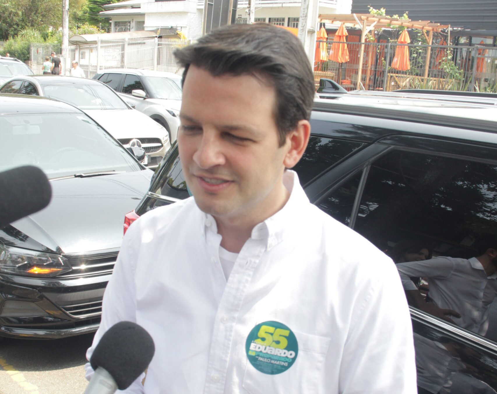 Pimentel acusa adversária de crescer com propagação de fake news