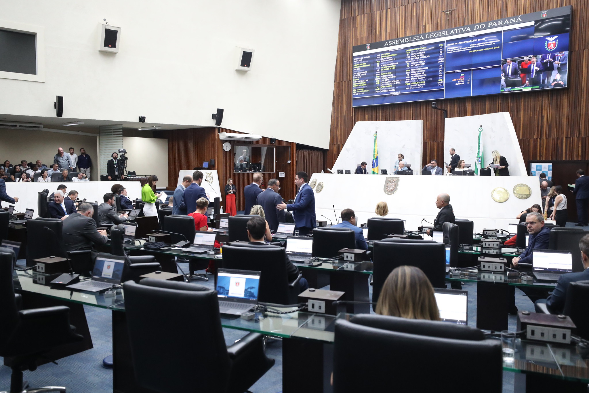 Assembleia aprova projeto do governo que retira recursos do Fundo de Combate à Pobreza