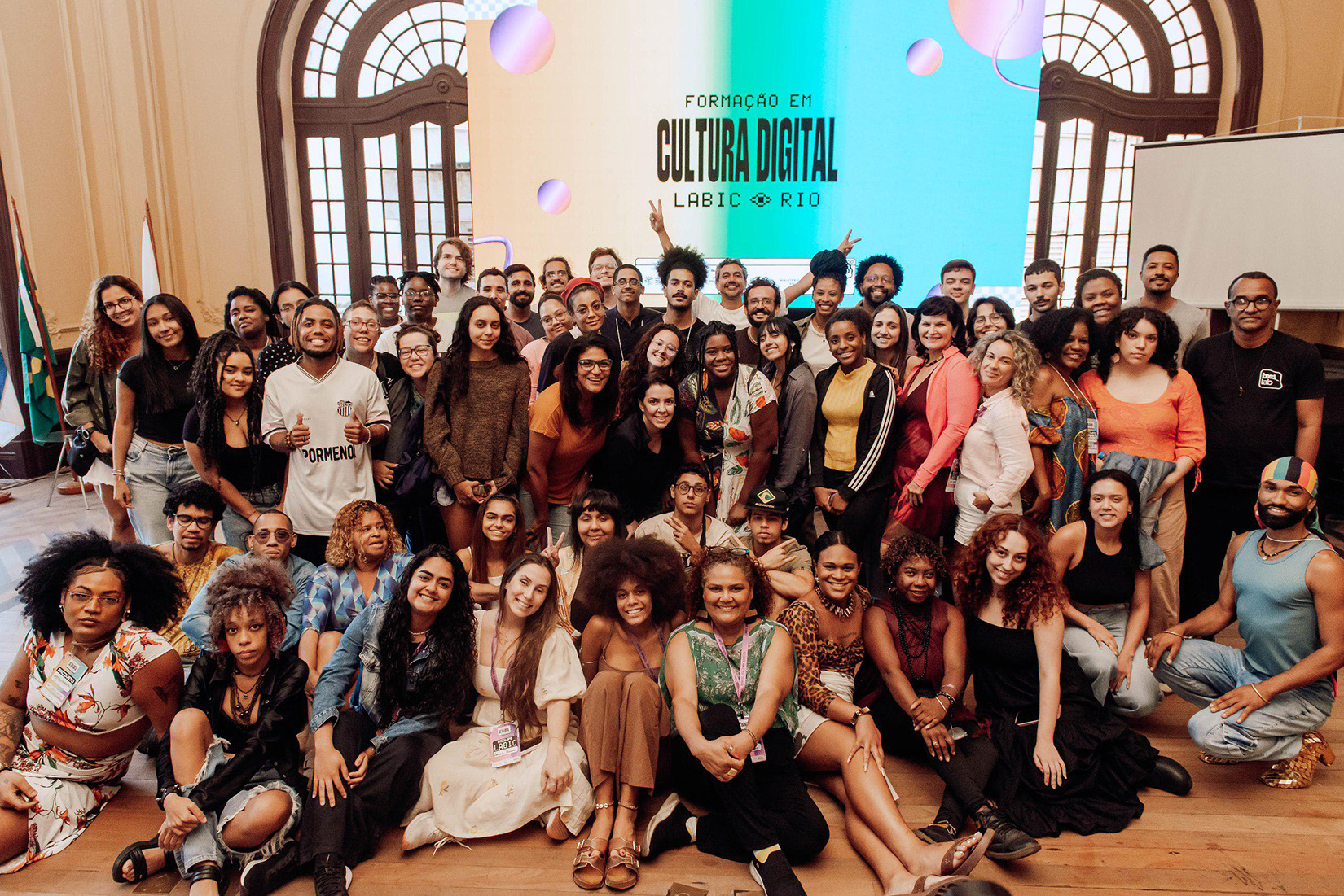 Oficinas e palestras ensinam como ganhar destaque nas redes sociais para projetos sociais e culturais